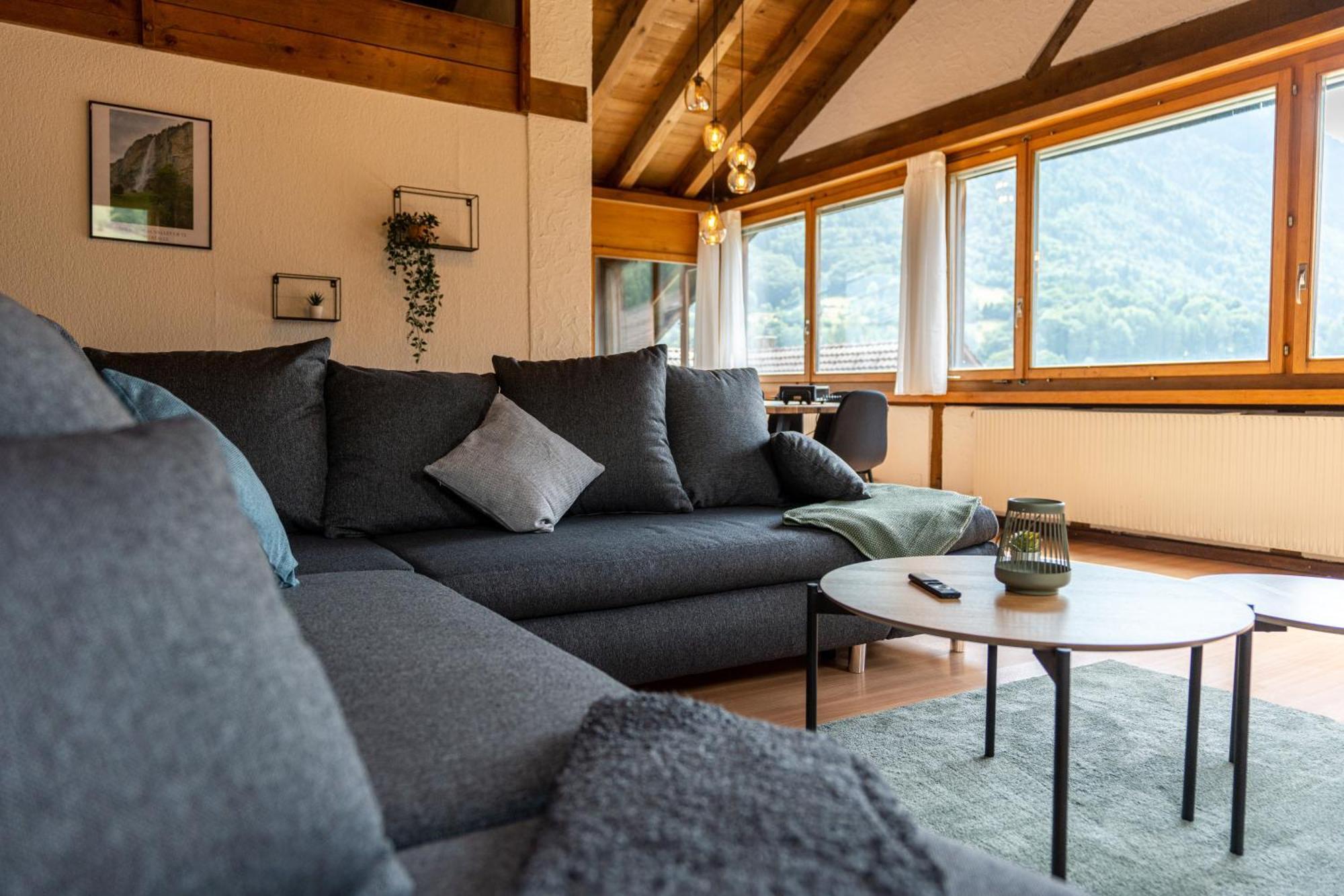 Jungfrau-View Apartment, Terrace & Free Parking Wilderswil Esterno foto